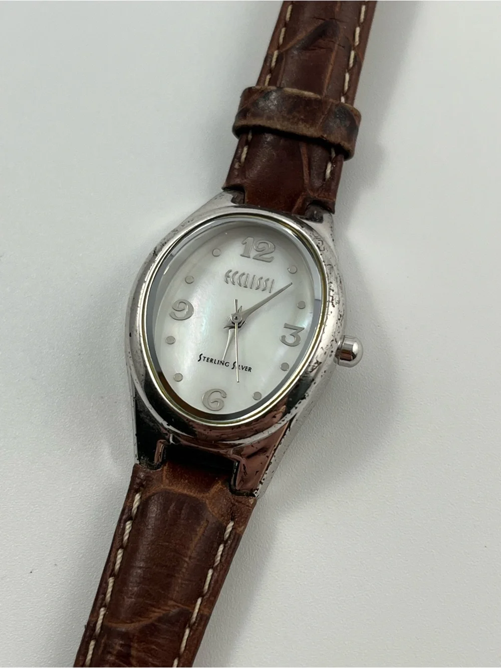 925 Sterling Silver Watch Case Space Age Analog Wrist Watch Mother of Pearl